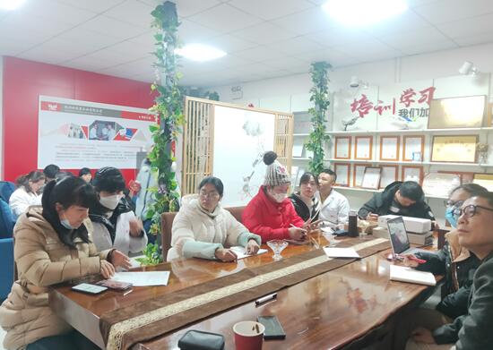 ץ������ȫ�������|(zh��)���l(f��)չ